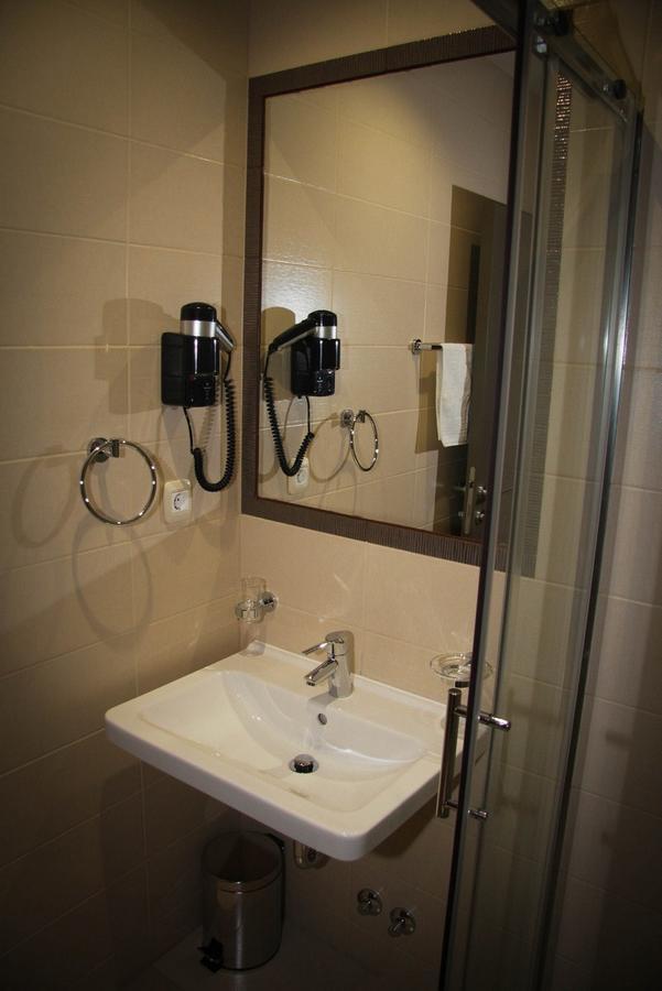 Hotel Palazzo Gornji Vakuf-Uskoplje Exteriör bild