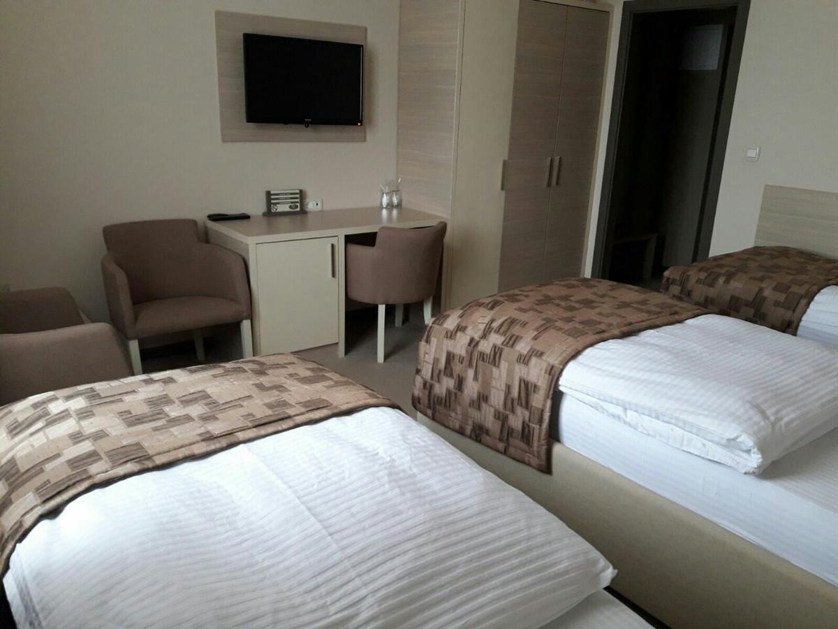 Hotel Palazzo Gornji Vakuf-Uskoplje Exteriör bild